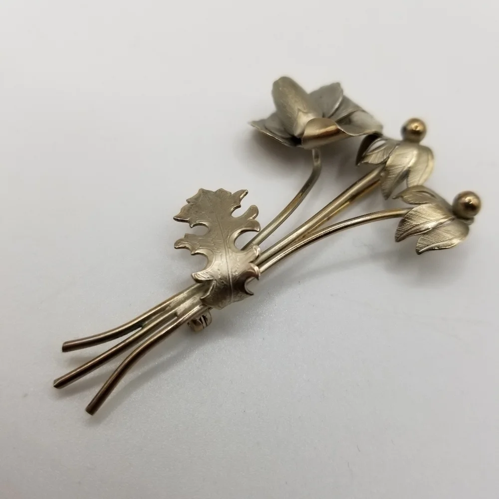GioVanni Di Rocco Silver Tone Metal Wild Flower Pin Brooch Realistic Signed 70s